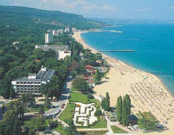 Apartments for sale on the Black Sea ref 109a